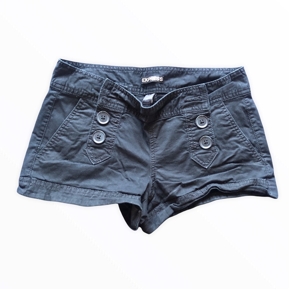 black express shorts